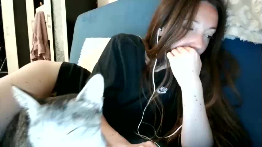 pieceofmoon Adult Chat May 23, 2026