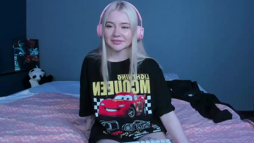 lillie_berry Adult Chat May 23, 2026