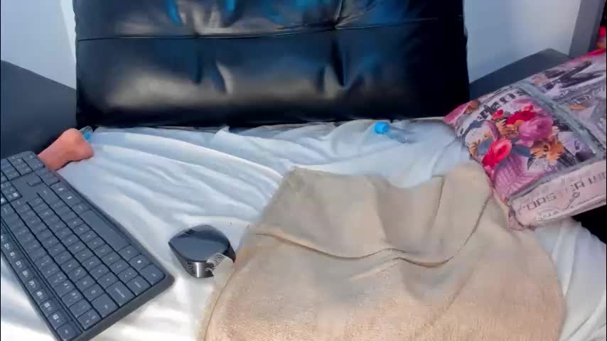 karol_wilde Adult Chat May 23, 2026