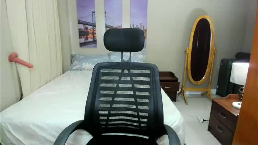 urasianbigpussyx Adult Chat May 24, 2026