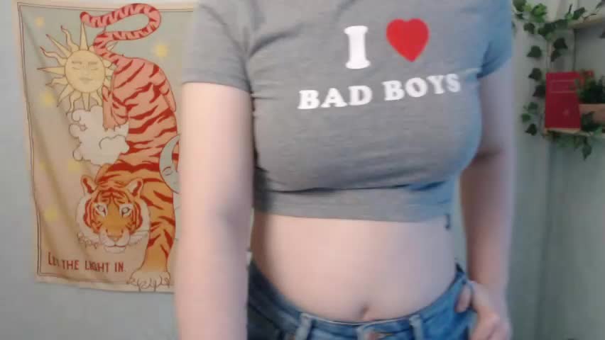 veryveryvery_shy Adult Chat May 24, 2026