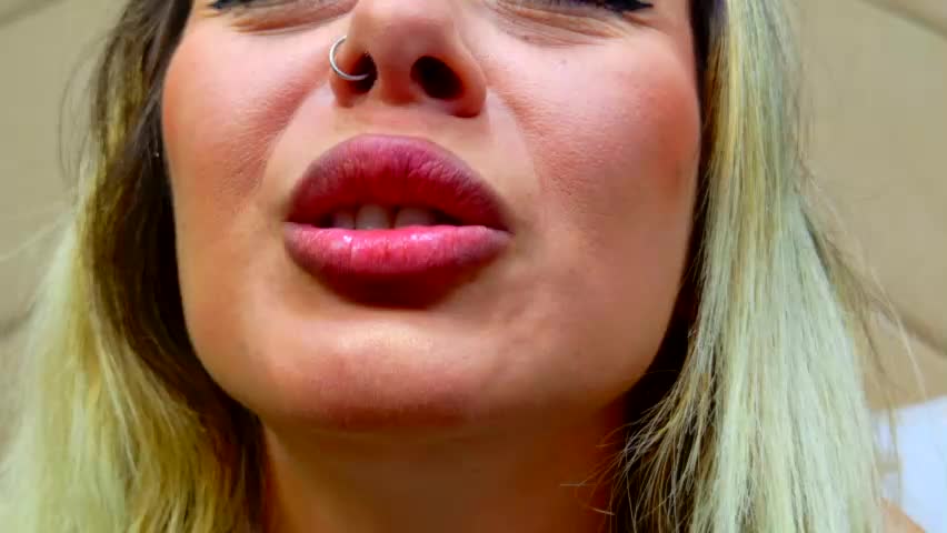 chloevee Adult Chat May 24, 2026