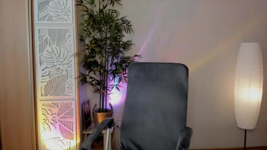 save_the_qween Adult Chat May 24, 2026