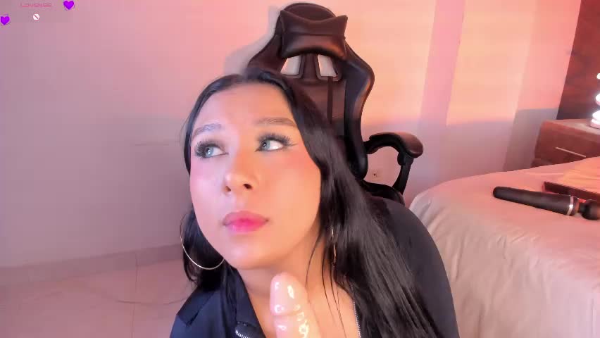 cristinerain Adult Chat May 24, 2026