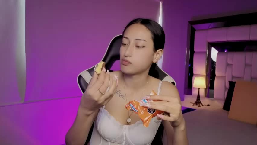 violetskinny Adult Chat May 24, 2026