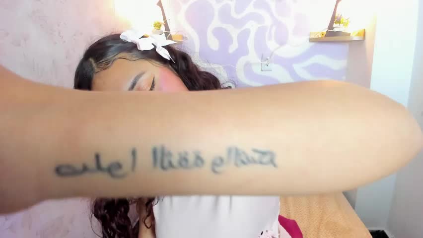 mia_scarlet7 Adult Chat May 23, 2026