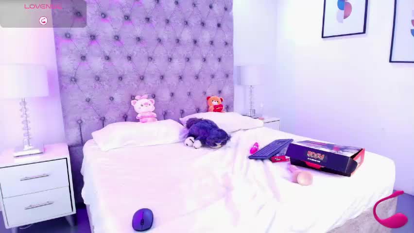 zoe_m00n Adult Chat May 24, 2026