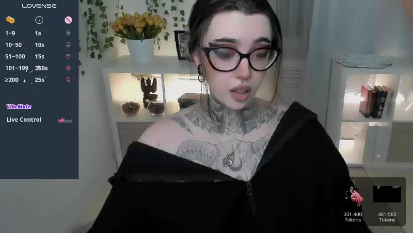 dixipixi__2026-05-23_09-43-27_876 Adult Chat May 23, 2026