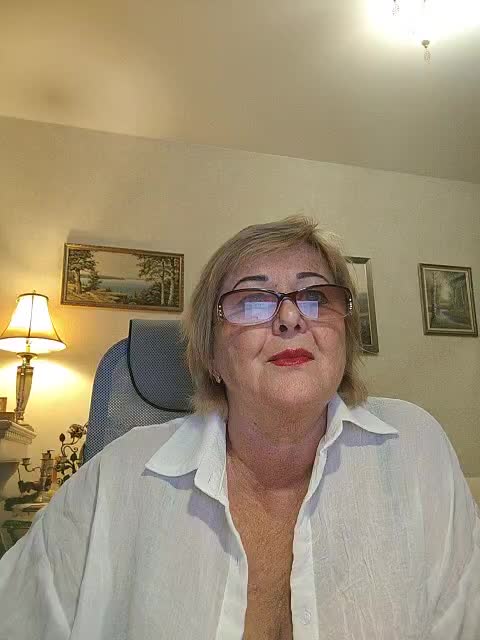 KarinkaSweet Adult Chat May 24, 2026