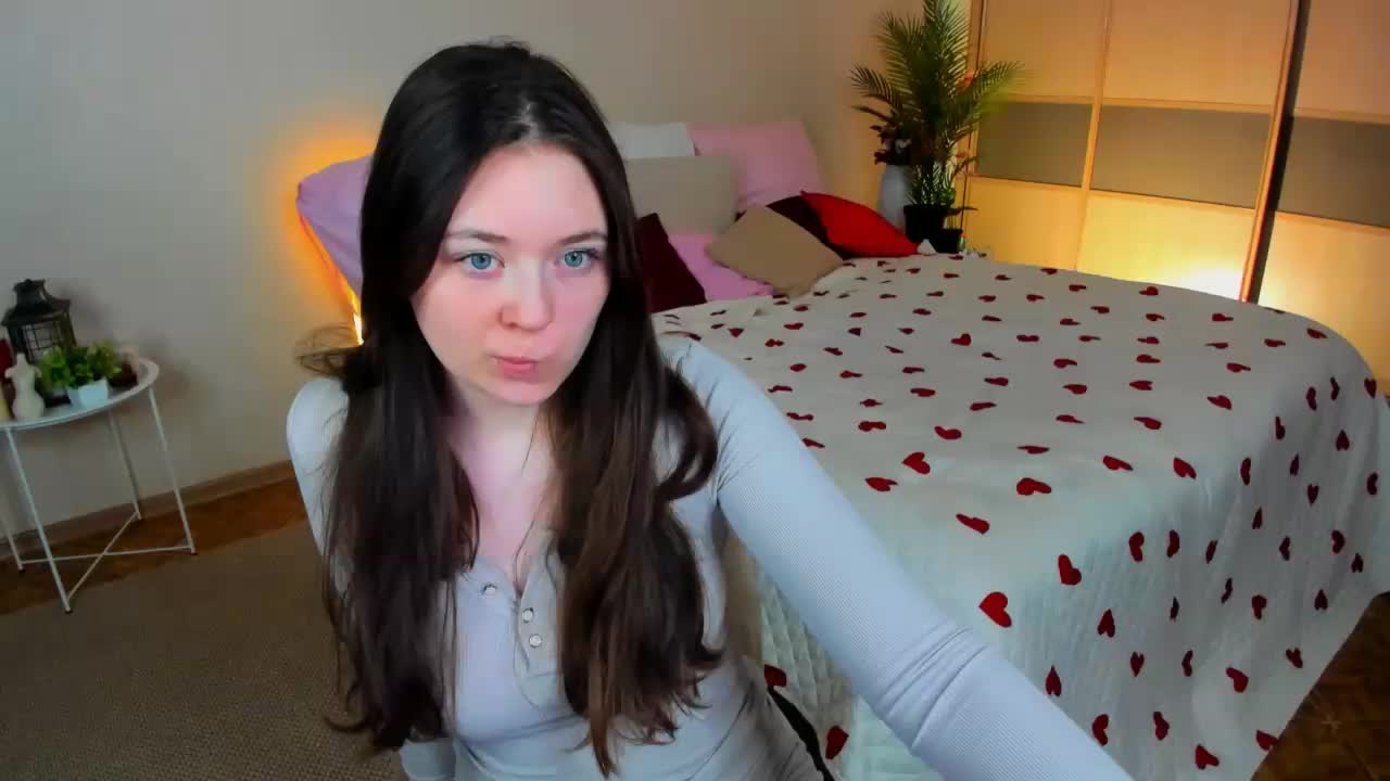 AlluringLookk Adult Chat May 24, 2026