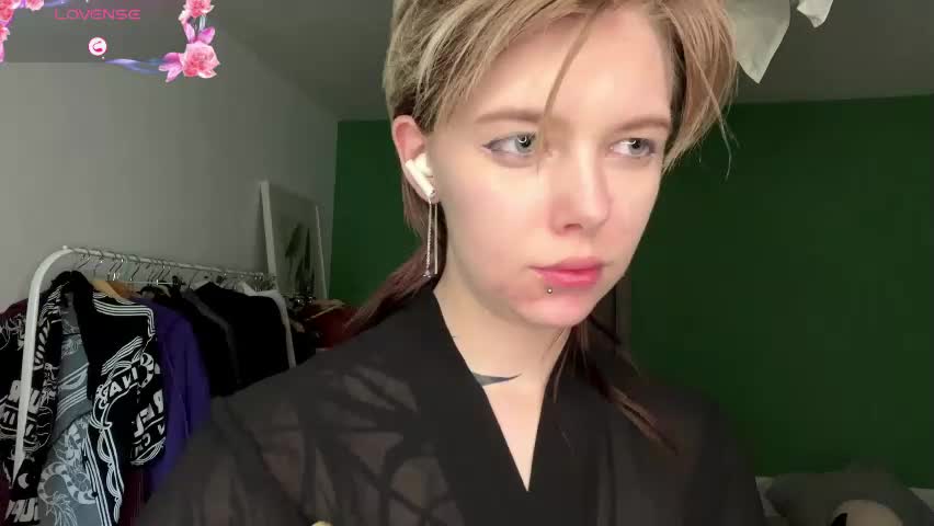 liliandaniels Adult Chat May 24, 2026