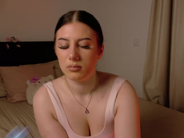 Hazel777 Adult Chat May 24, 2026