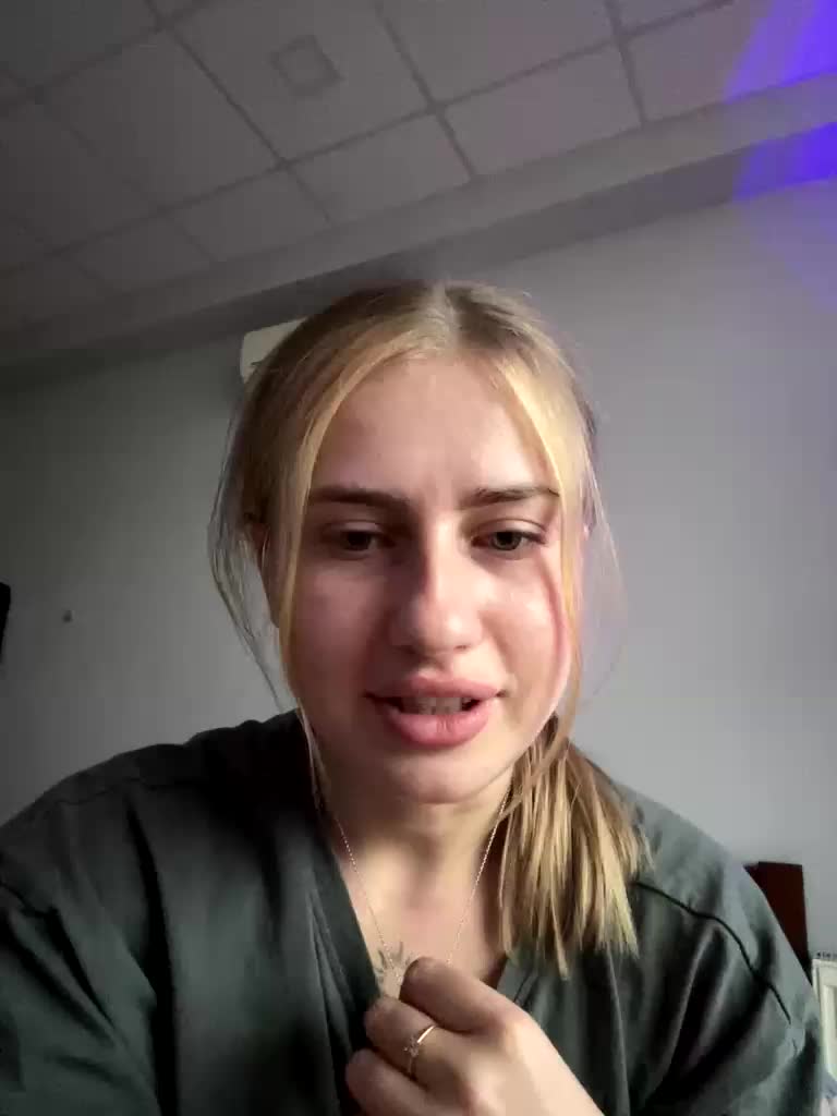 veronaaaaaa Adult Chat May 24, 2026