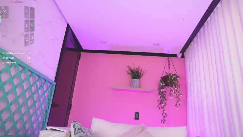 valeria_777_ Adult Chat May 24, 2026