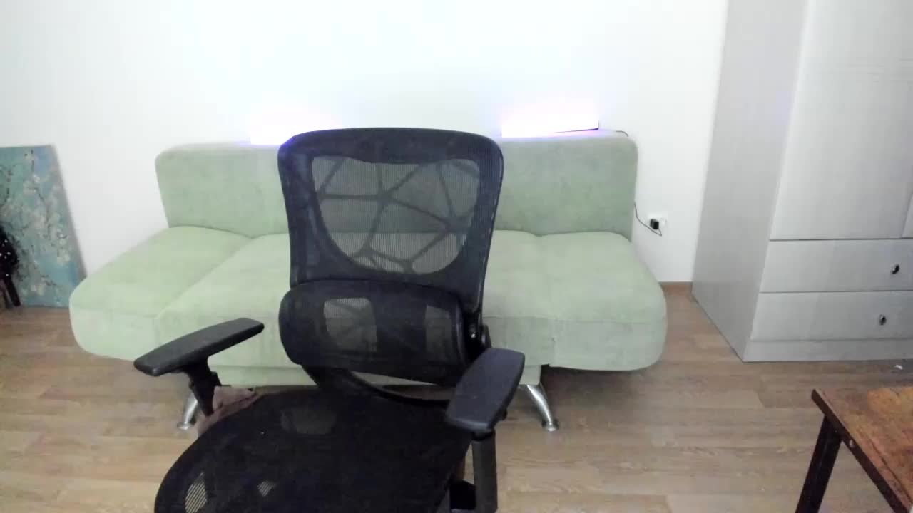 Naomi_Velvet Adult Chat May 25, 2026