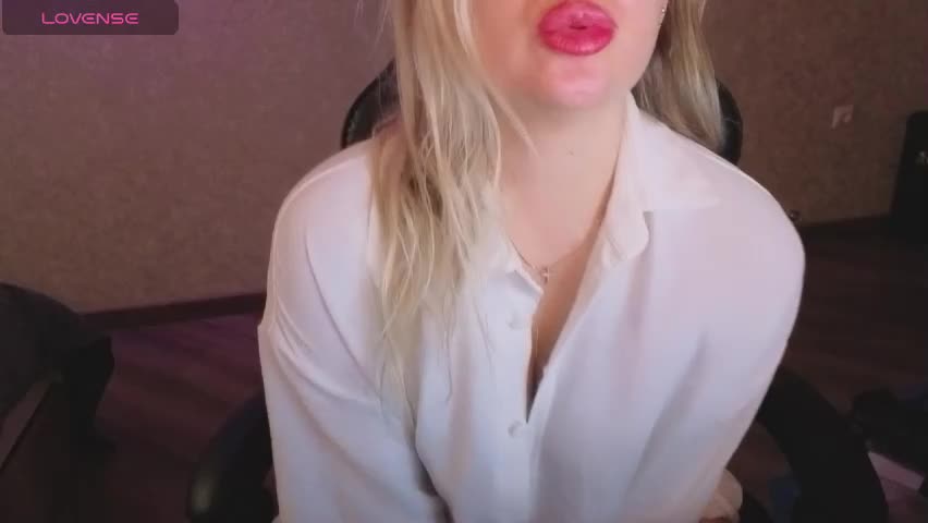 lisenok26 Adult Chat May 25, 2026