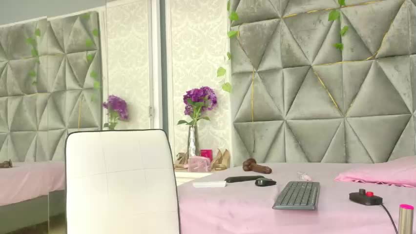 miaa_grace_ Adult Chat May 24, 2026