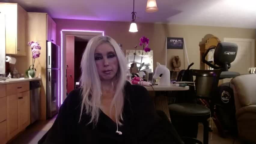 danikawhite69 Adult Chat May 25, 2026
