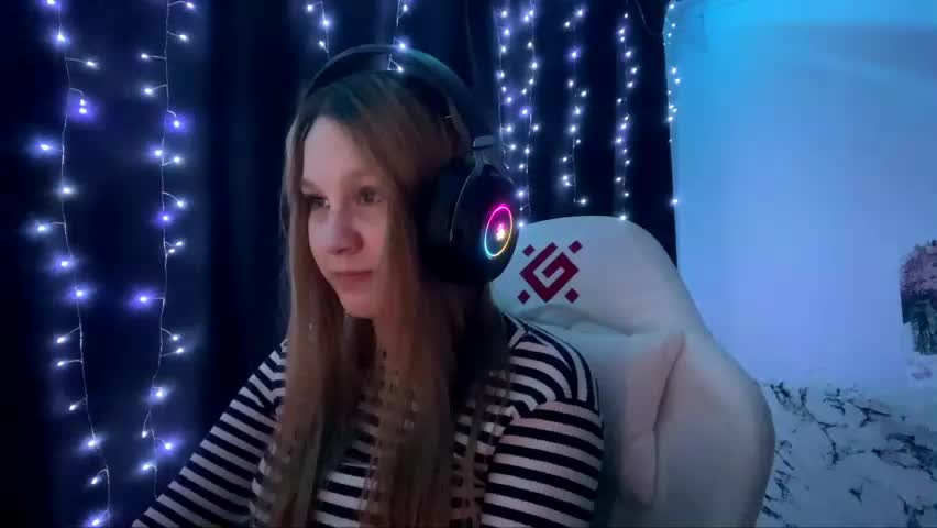 kayceefroehner Adult Chat May 24, 2026