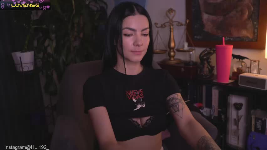 hollylinder_ Adult Chat May 25, 2026