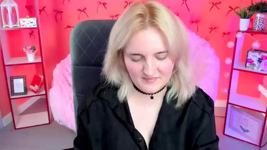 katybriggs Adult Chat May 25, 2026