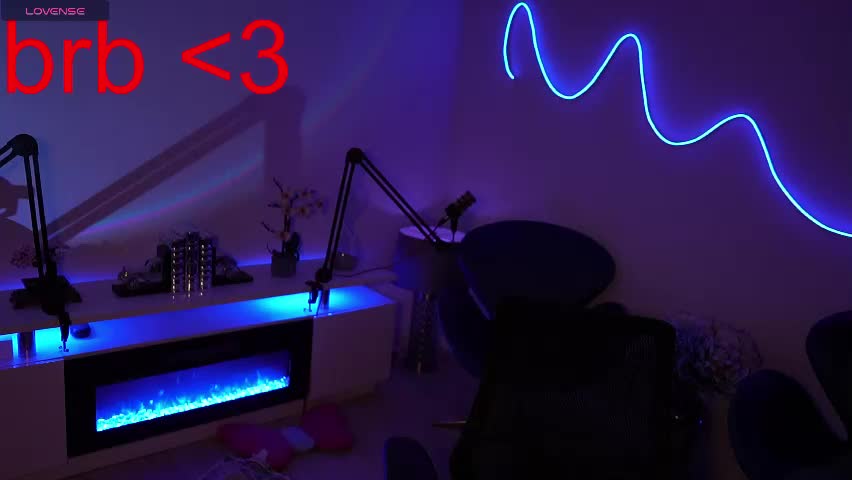 lilbeccaxo Adult Chat May 25, 2026