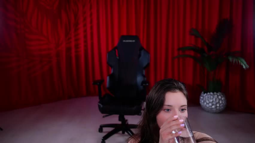 kittycaitlin Adult Chat May 25, 2026