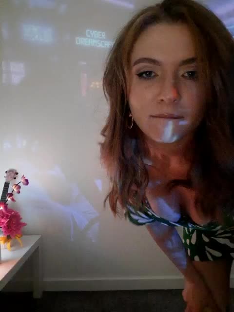 RoyalAngel Adult Chat May 25, 2026