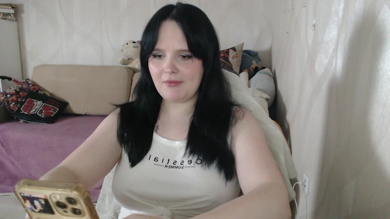 Lizzi-Peach Adult Chat May 25, 2026