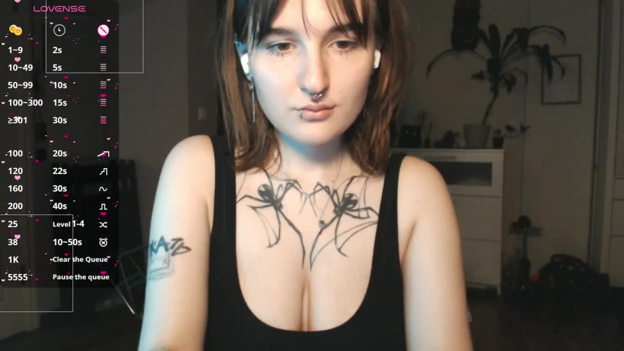 momorenaaa Adult Chat May 25, 2026