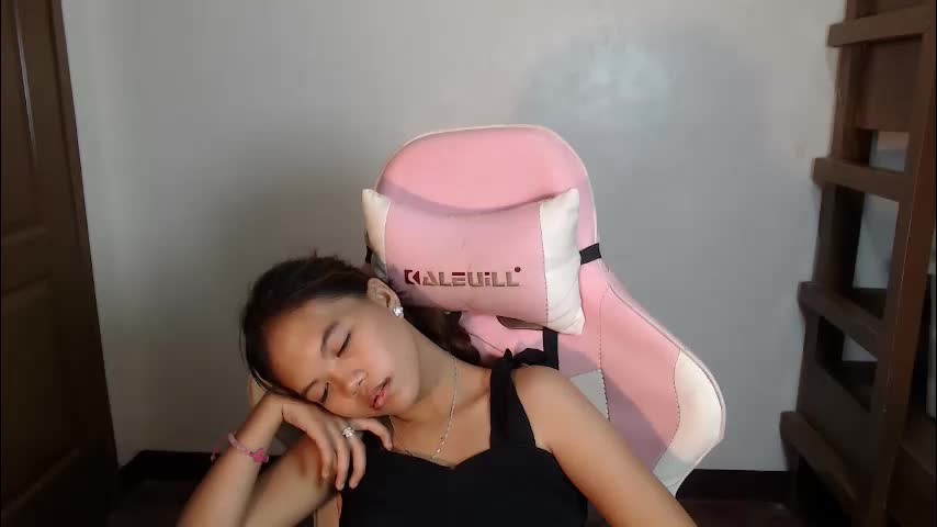 _jennn Adult Chat May 25, 2026