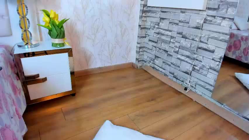 delphine_doll Adult Chat May 26, 2026