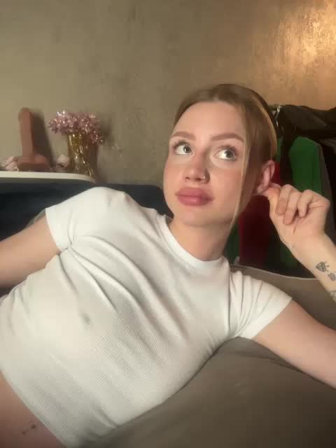 RealLinaaa Adult Chat May 25, 2026