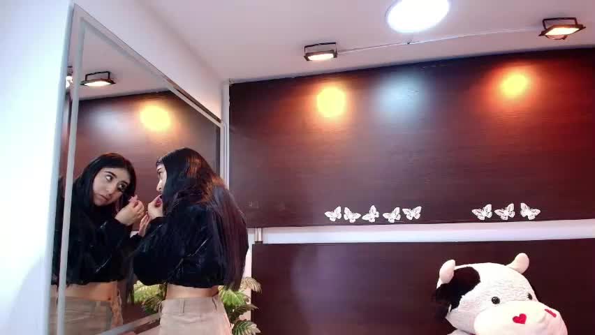 gabriela_meow Adult Chat May 26, 2026