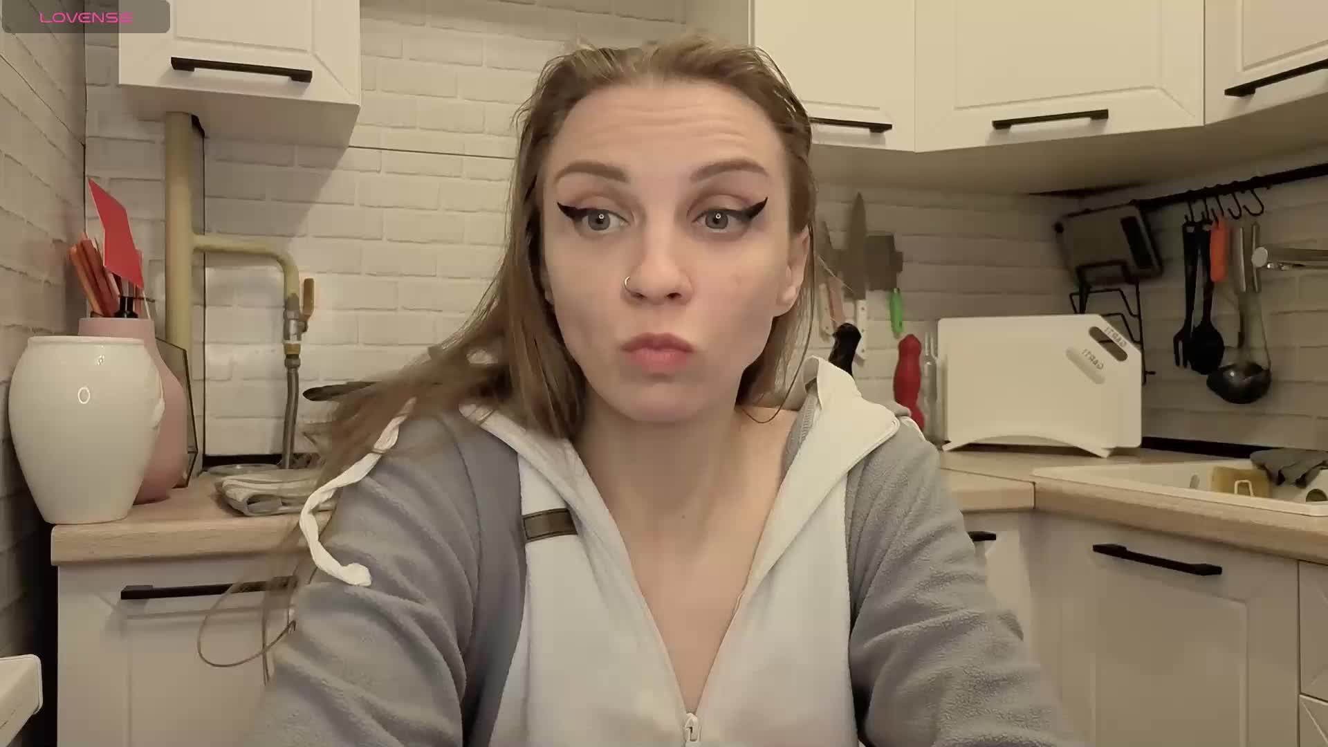 Fist-ashka Adult Chat May 26, 2026