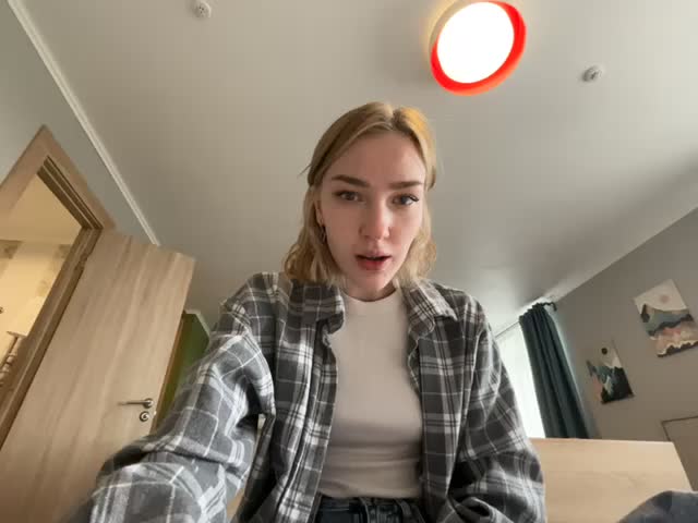 AlinnaAnnila Adult Chat May 26, 2026