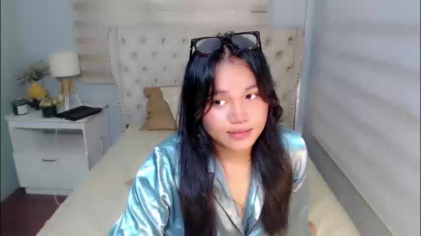kina_greyx Adult Chat May 26, 2026