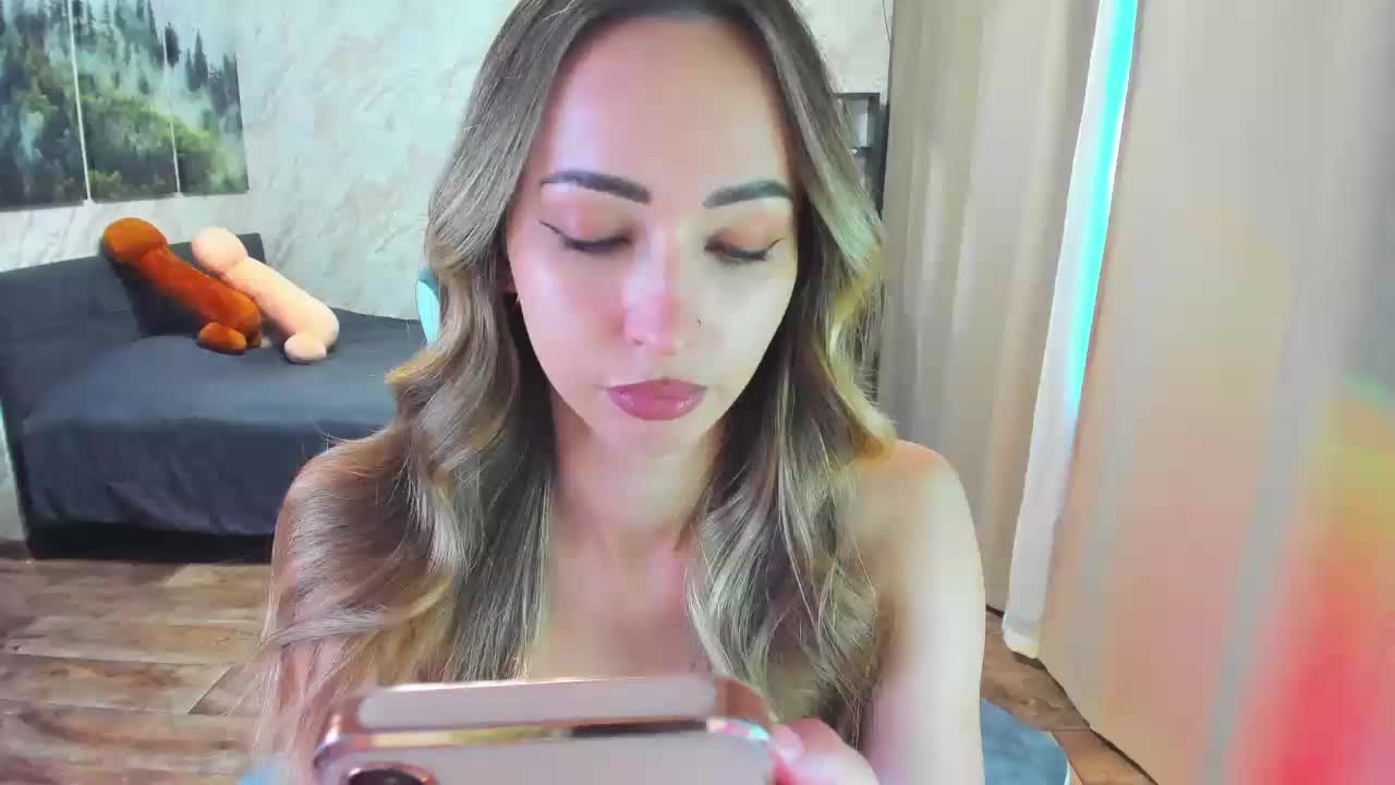LolaLaLol Adult Chat May 26, 2026