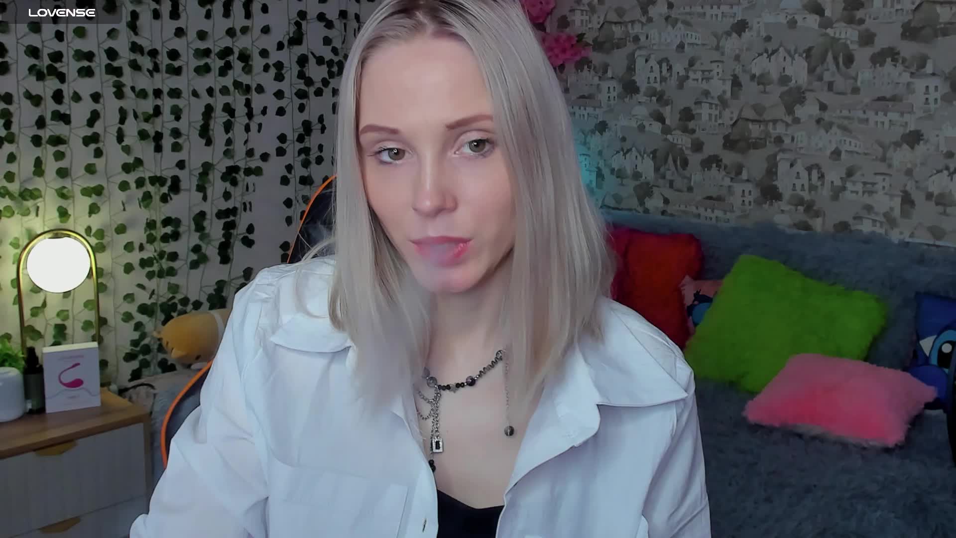 GinaGinaLove Adult Chat May 26, 2026