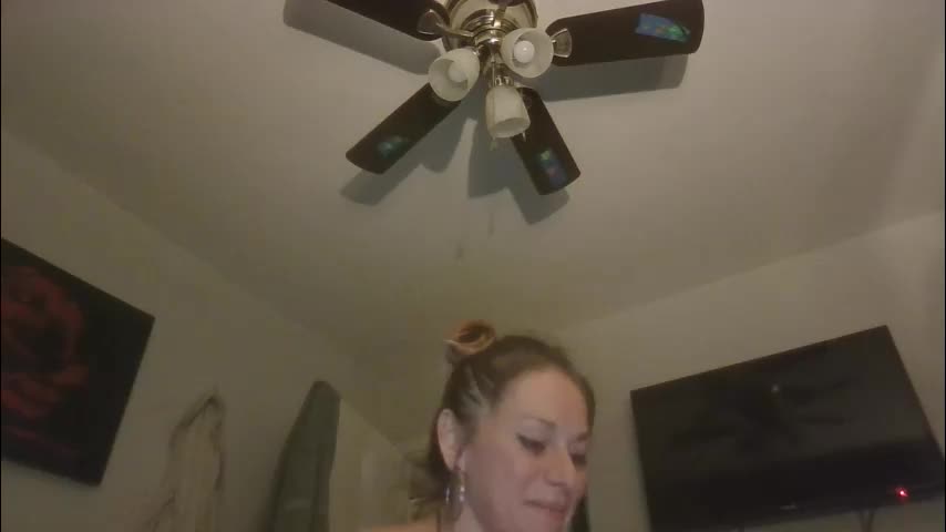 vixen1222 Adult Chat May 26, 2026