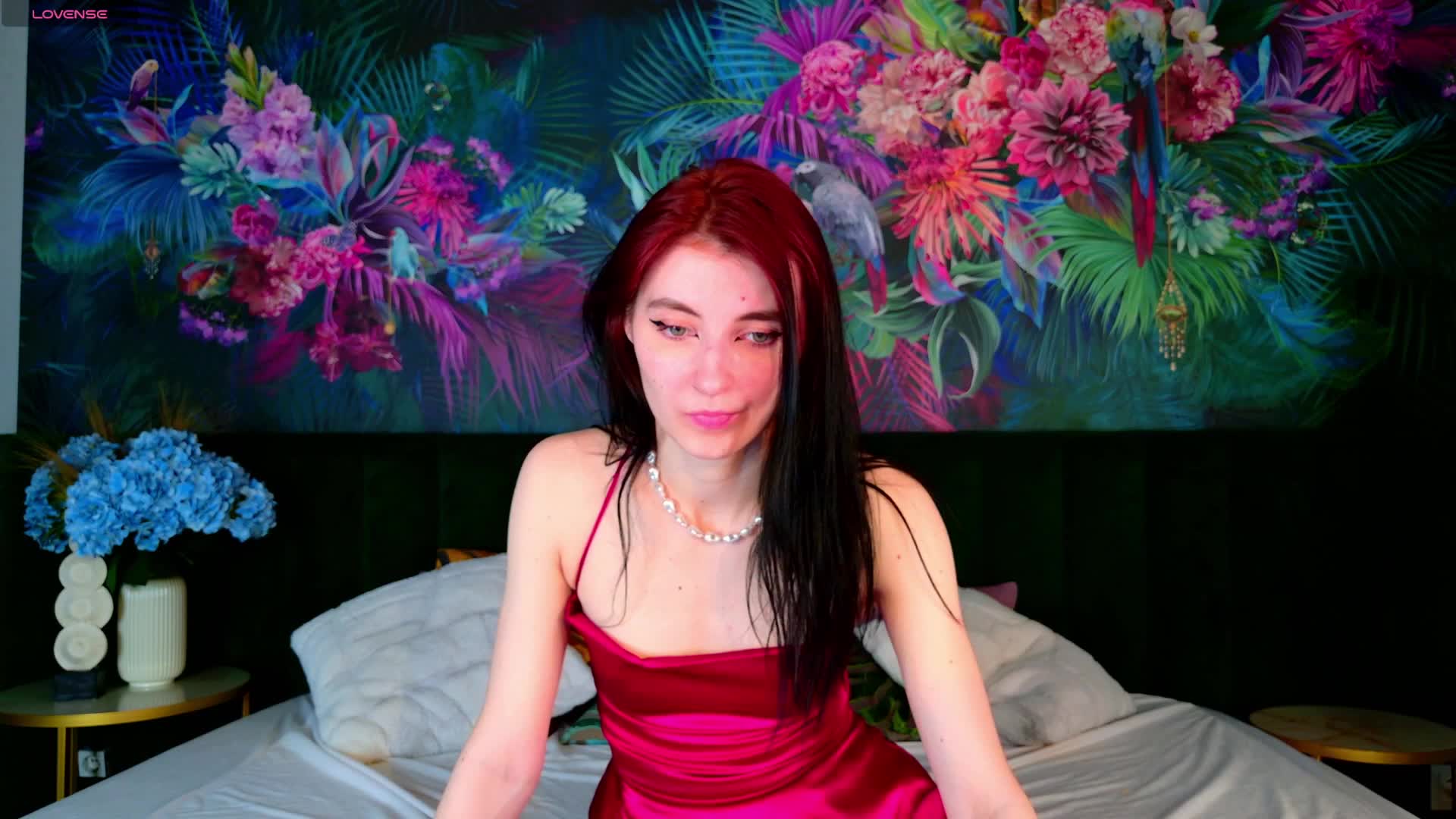 NicoleLuxe Adult Chat May 27, 2026