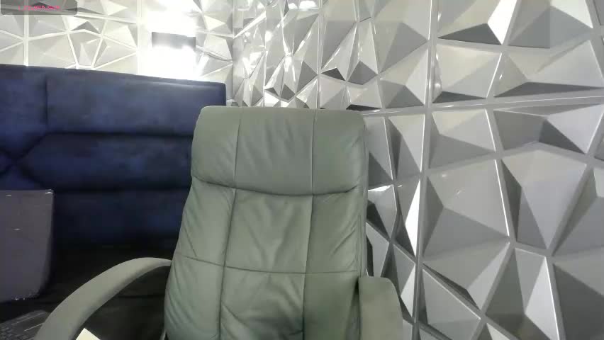angel_white25 Adult Chat May 27, 2026