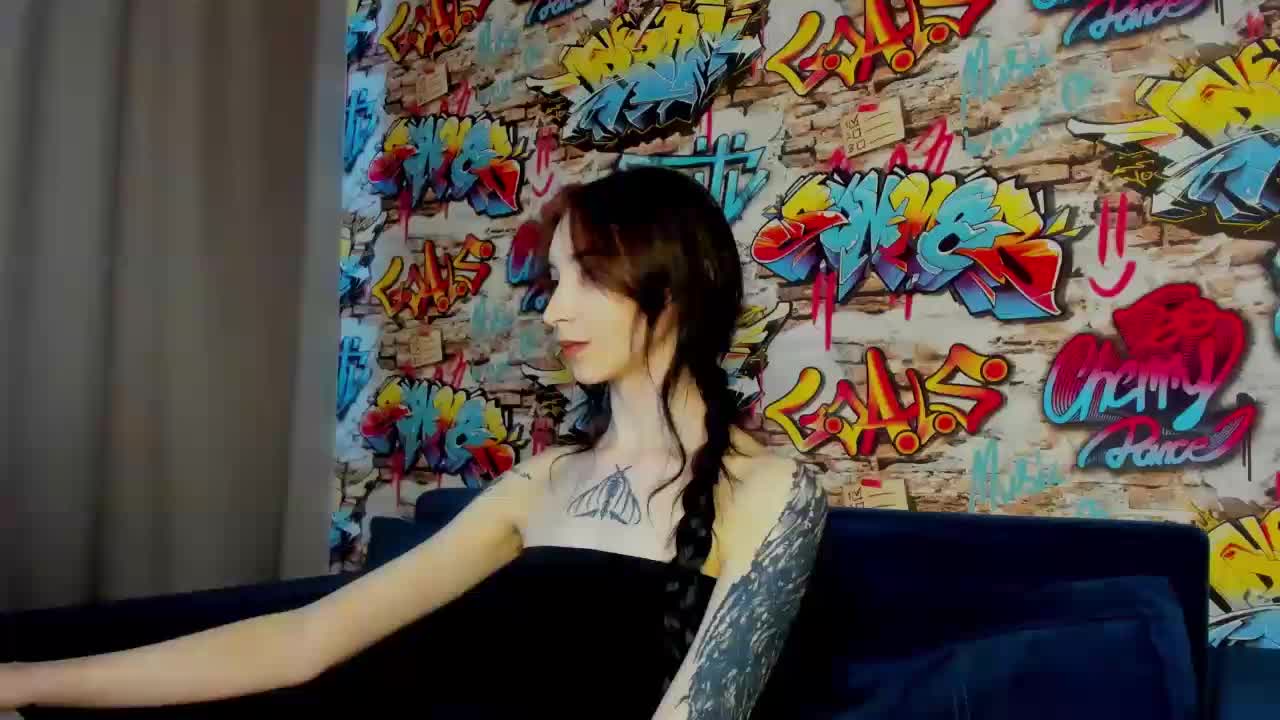 Ellen-Hops Adult Chat May 27, 2026