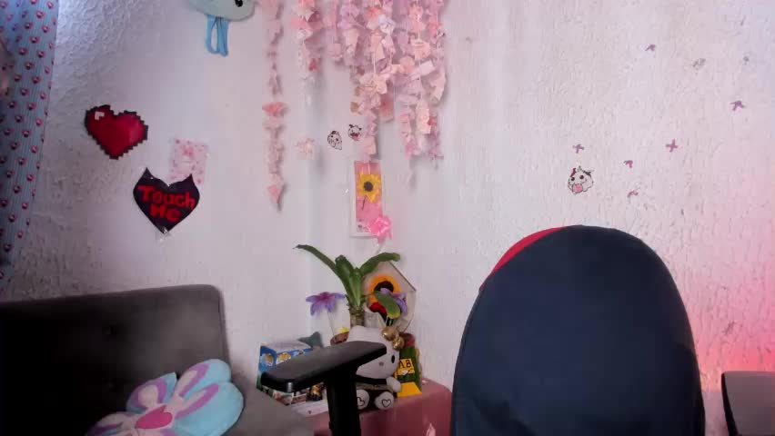 emilycollei Adult Chat May 27, 2026