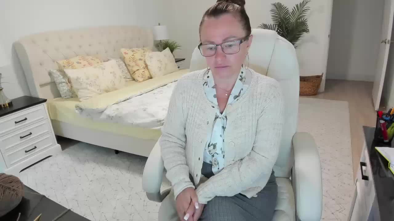 -Michelle- Adult Chat May 28, 2026