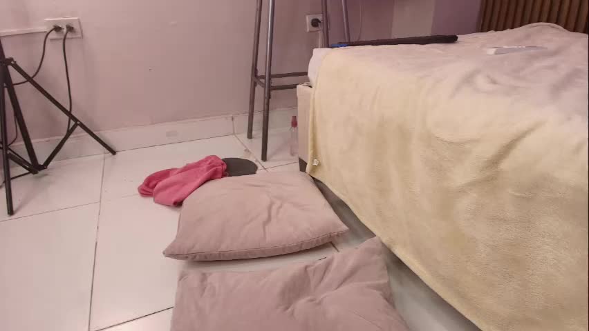 biancaa__18 Adult Chat May 28, 2026