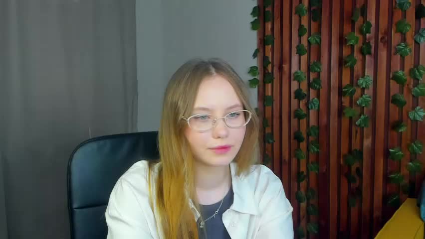 floralarsson Adult Chat May 28, 2026