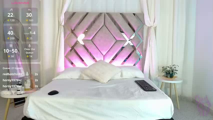 milamonroexx Adult Chat May 28, 2026