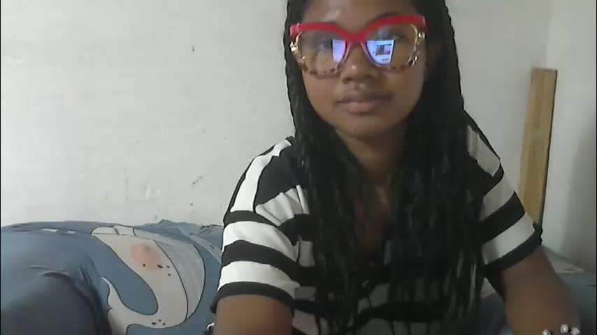 nickiqqyuu Adult Chat May 28, 2026