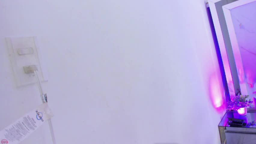 emilycruzz_ Adult Chat May 28, 2026